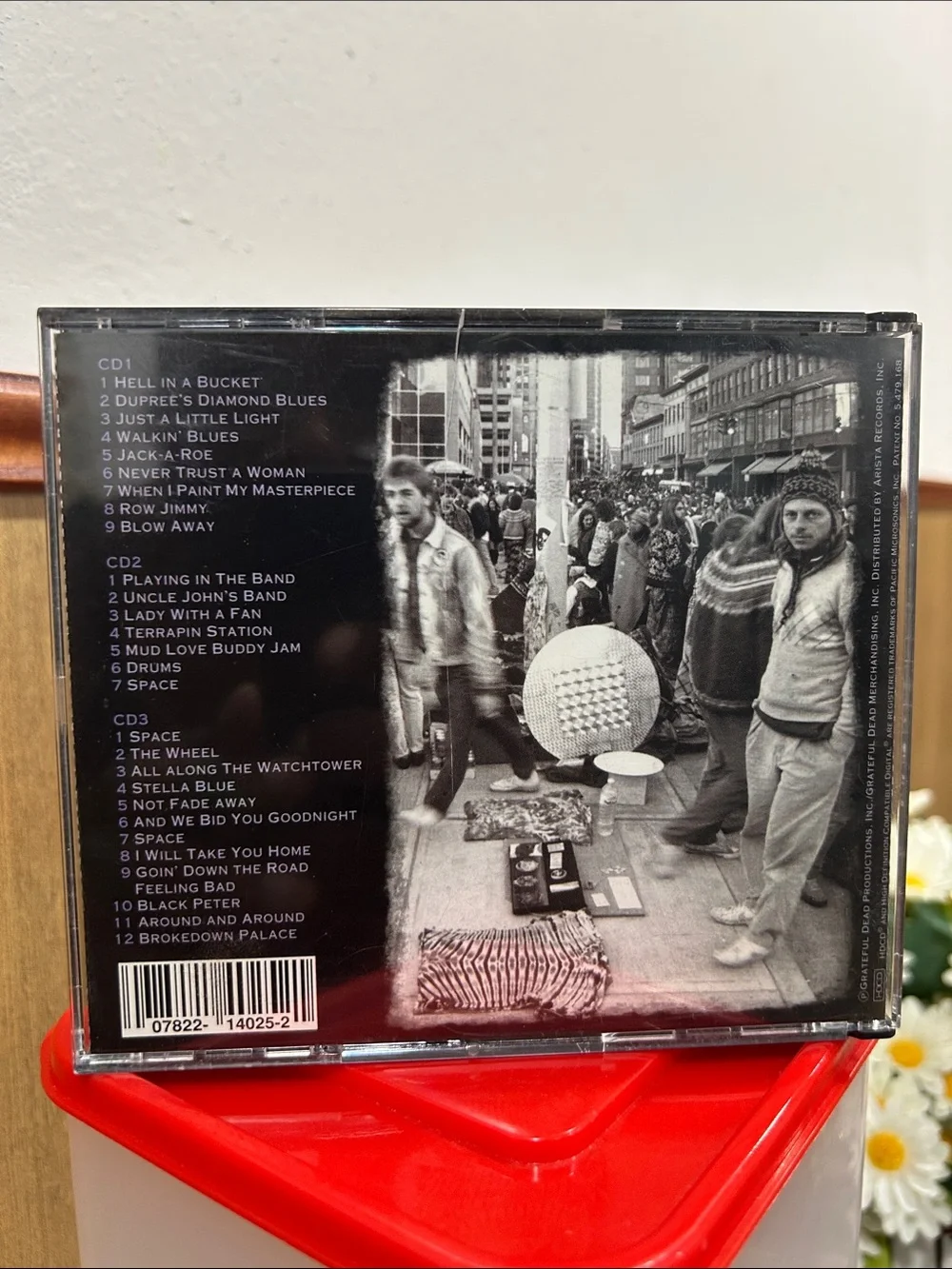 Grateful Dead CD Knickerbocker Arena with Purple, Green, Orange Artwork